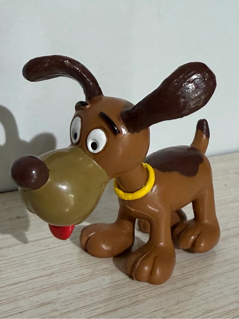 Vintage Smurf Brown Puppy Dog PVC Figurine 1980